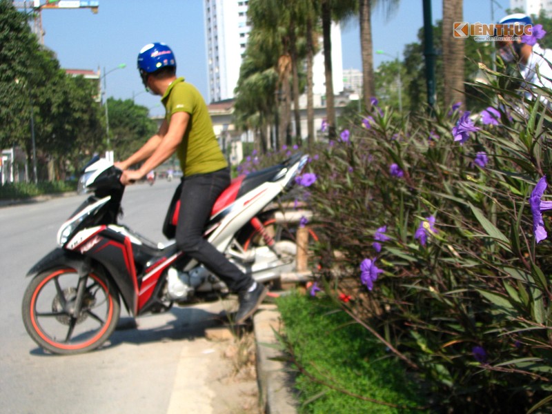 Xem dan Ha Noi lieu linh 